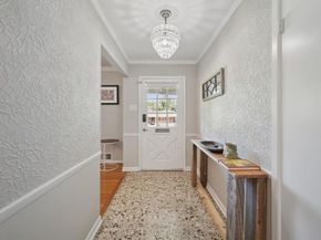 1022  Bardfield Avenue , Garland Texas 75041