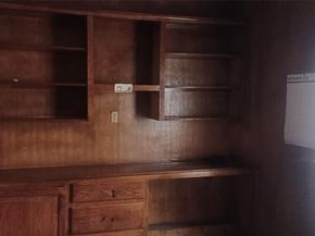 609 W 8th Street , Lancaster Texas 75146