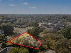 9734  Mixon Drive , Dallas Texas 75220