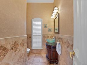 5605  Bailey Court , Arlington Texas 76017