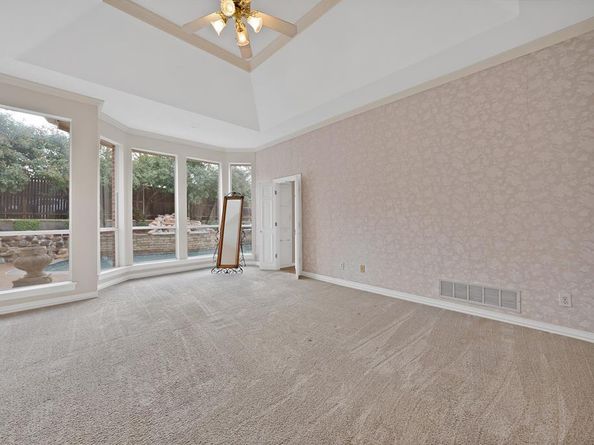 5605  Bailey Court , Arlington Texas 76017