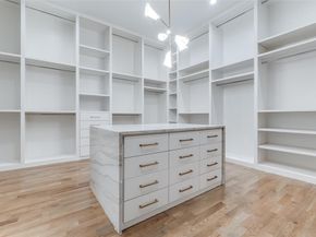 6006  Meadow Crest  , Dallas Texas 75230
