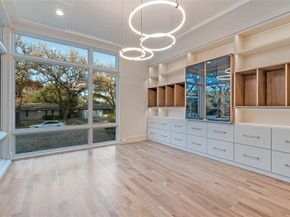 6006  Meadow Crest  , Dallas Texas 75230