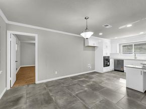 3801  Halifax Court , Arlington Texas 76013