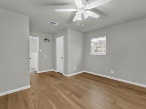 3801  Halifax Court , Arlington Texas 76013