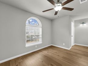 3801  Halifax Court , Arlington Texas 76013