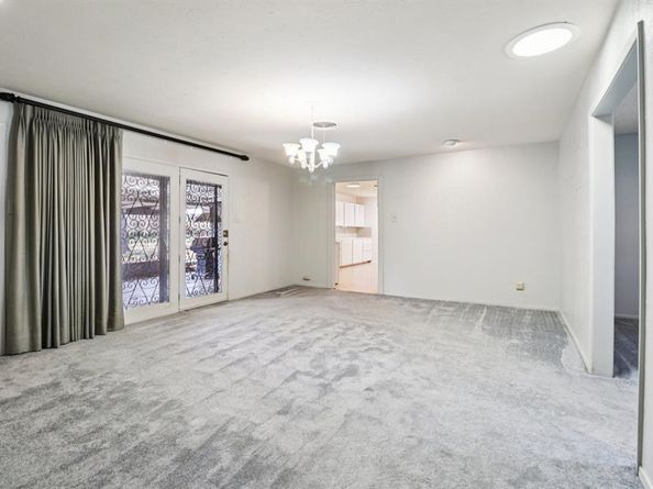 115 N Wisteria Street , Mansfield Texas 76063