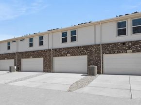 236  Wagon Spoke Way  17, Fort Worth Texas 76120