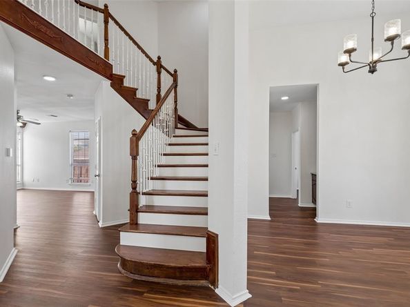 1604  Bennington Drive , Carrollton Texas 75007