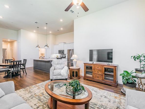 1634  Dewberry Lane , Garland Texas 75042