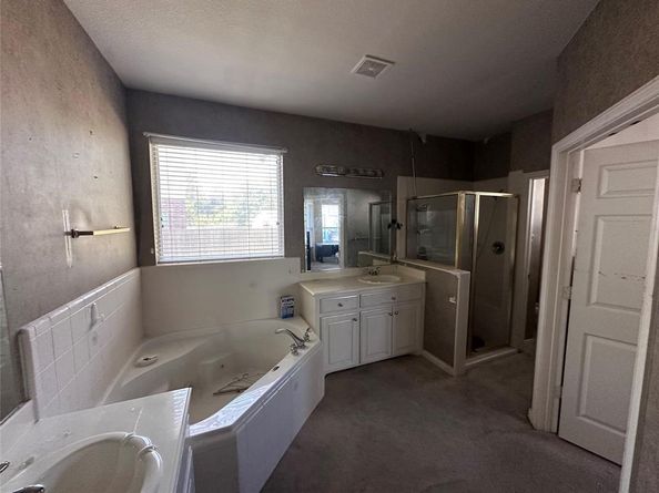 4704  Tearose Trail , Fort Worth Texas 76123