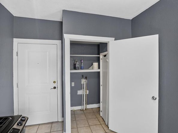 1801 E Harvey Avenue , Fort Worth Texas 76104