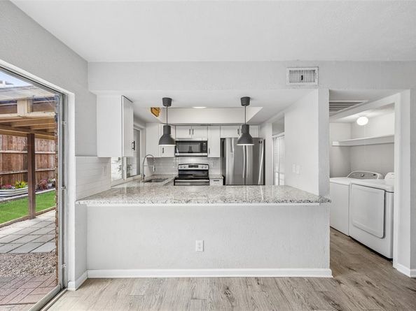 2108  Via Madonna  , Carrollton Texas 75006