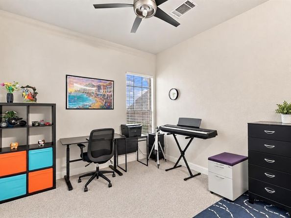 7223  Native Oak Lane , Irving Texas 75063