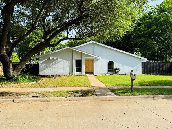 21  Grant Circle , Richardson Texas 75081