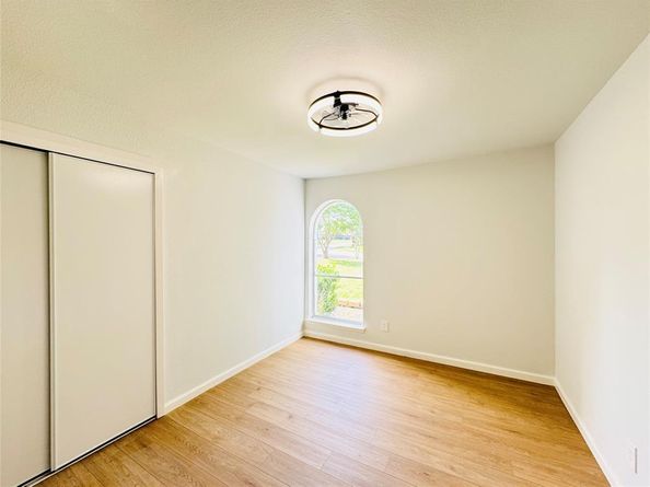 21  Grant Circle , Richardson Texas 75081