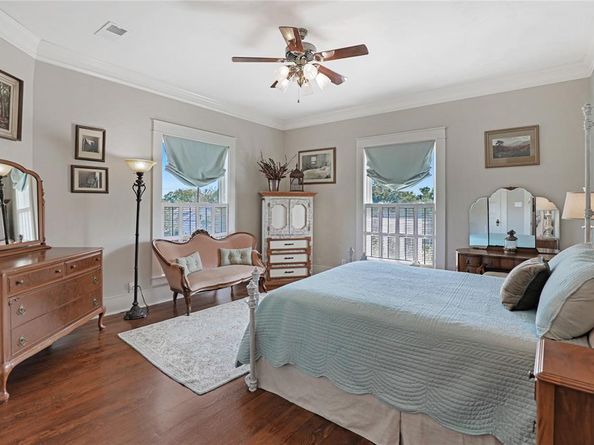 705 N College Street , McKinney Texas 75069