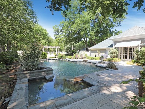 705 N College Street , McKinney Texas 75069