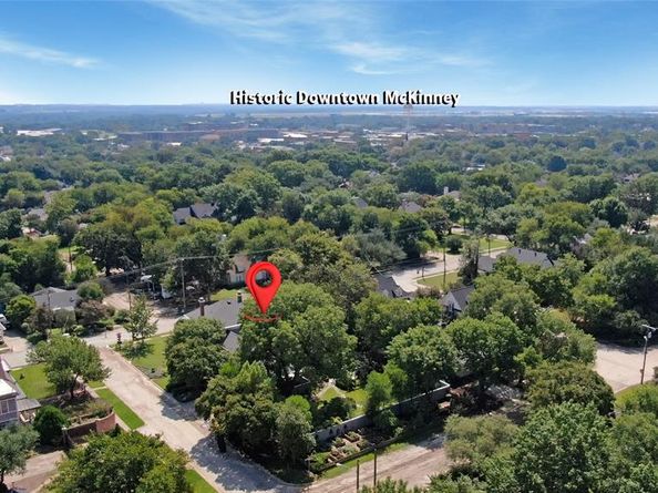 705 N College Street , McKinney Texas 75069