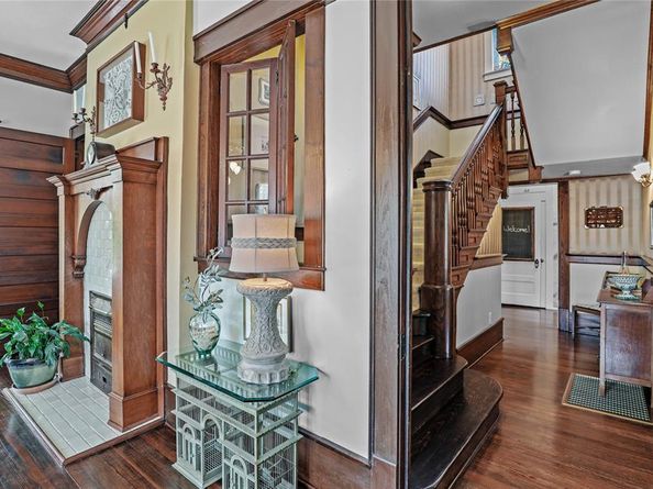 705 N College Street , McKinney Texas 75069