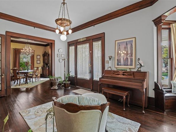 705 N College Street , McKinney Texas 75069