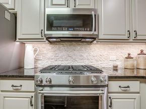 976  Caliche Road , Fort Worth Texas 76108