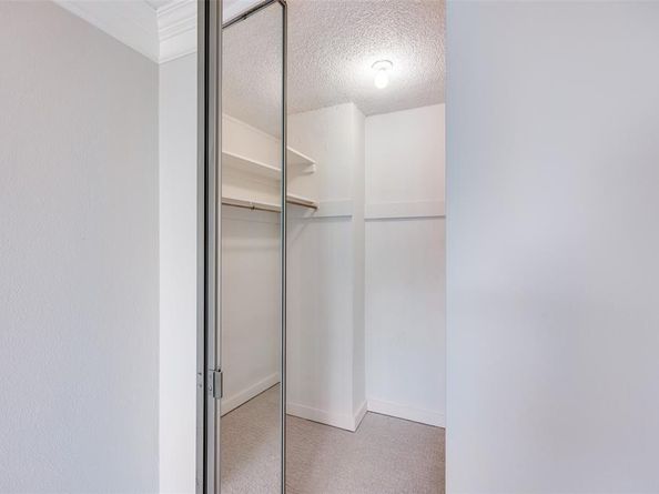 3883  Turtle Creek Boulevard  2209, Dallas Texas 75219