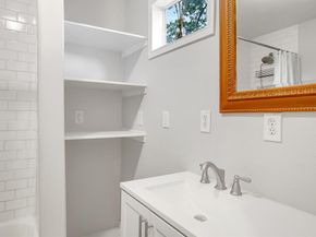 1826  Crest Ridge Drive , Dallas Texas 75228
