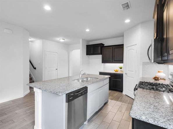 5060  Sugarcane Lane , Fort Worth Texas 76179