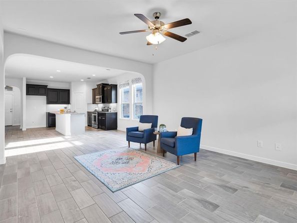 5060  Sugarcane Lane , Fort Worth Texas 76179