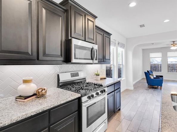5060  Sugarcane Lane , Fort Worth Texas 76179
