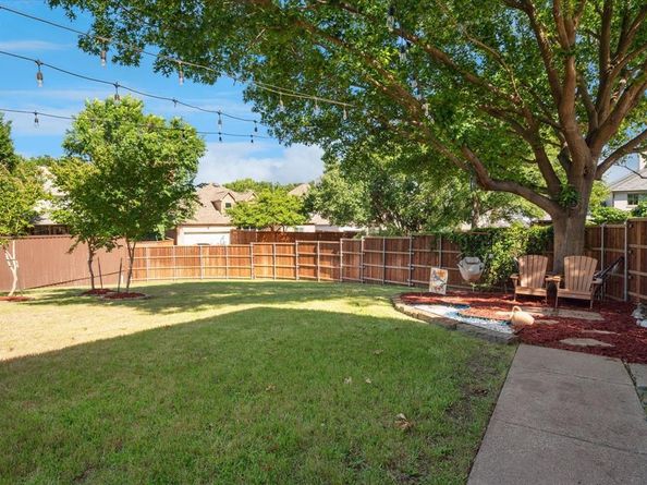 2200  Southern Oak Drive , Irving Texas 75063