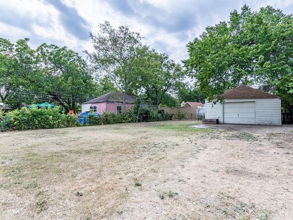 3816  Mount Washington Street , Dallas Texas 75211