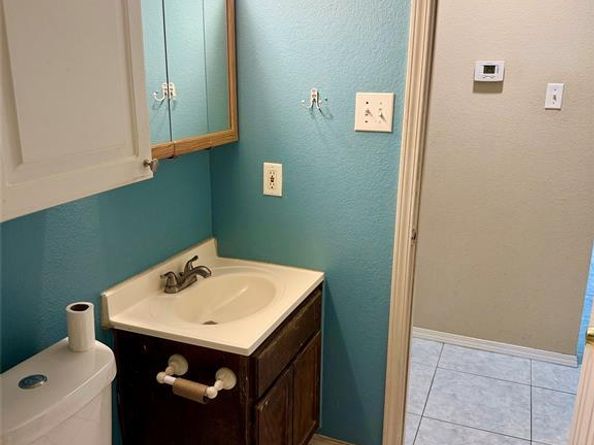 1909  Cranford Drive , Garland Texas 75041