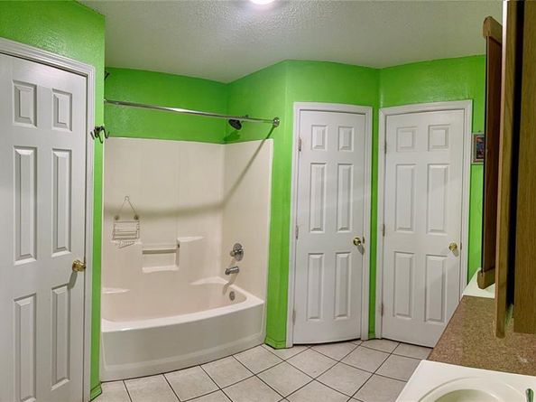 1909  Cranford Drive , Garland Texas 75041