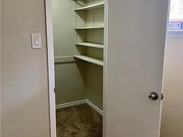 1912  Place One Lane , Garland Texas 75042