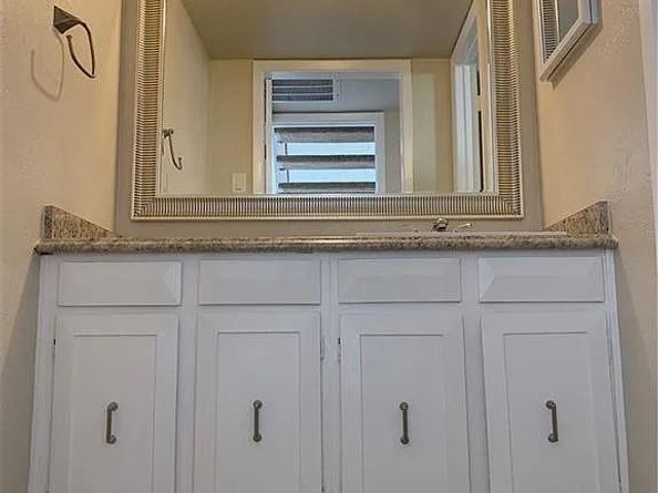 1912  Place One Lane , Garland Texas 75042