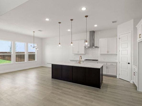 2621  Burnely Court , Celina Texas 75009