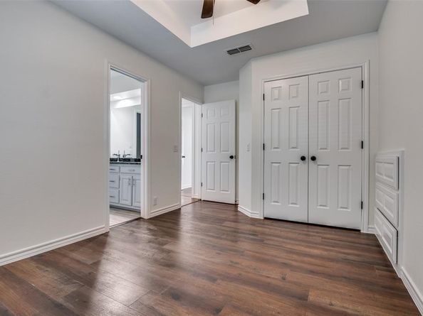 4219  Fox Hollow Drive , Arlington Texas 76016