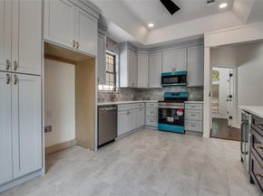 4219  Fox Hollow Drive , Arlington Texas 76016