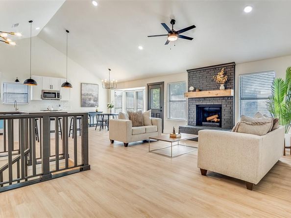 3725  Ashley Lane , Fort Worth Texas 76123
