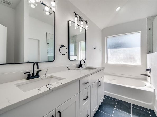 1028  Aviary  , Aubrey Texas 76227