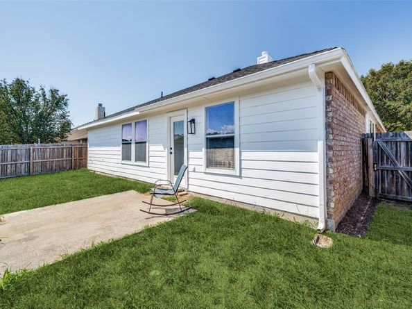 1028  Aviary  , Aubrey Texas 76227