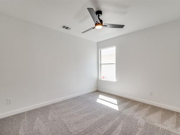 1028  Aviary  , Aubrey Texas 76227
