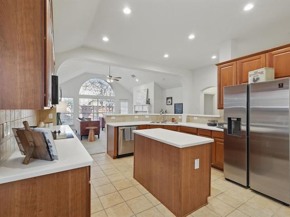 1161  Mission Lane , Lantana Texas 76226