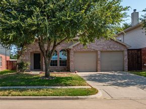 1313  Cardinal Way , Aubrey Texas 76227