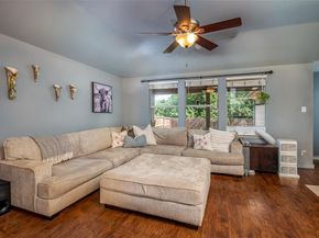 1313  Cardinal Way , Aubrey Texas 76227