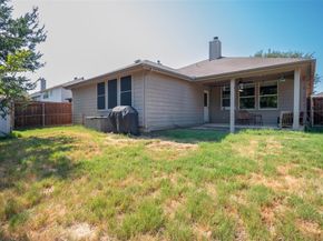 1313  Cardinal Way , Aubrey Texas 76227