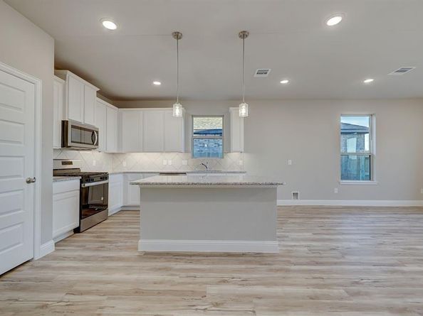 3100  Areca Lane , Fort Worth Texas 76108