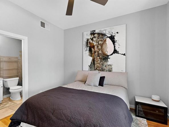 711  Colten James Lane , Dallas Texas 75204
